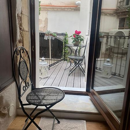 Domu 600 - Suite Mini Appartamento Cagliari Centro Storico Екстер'єр фото